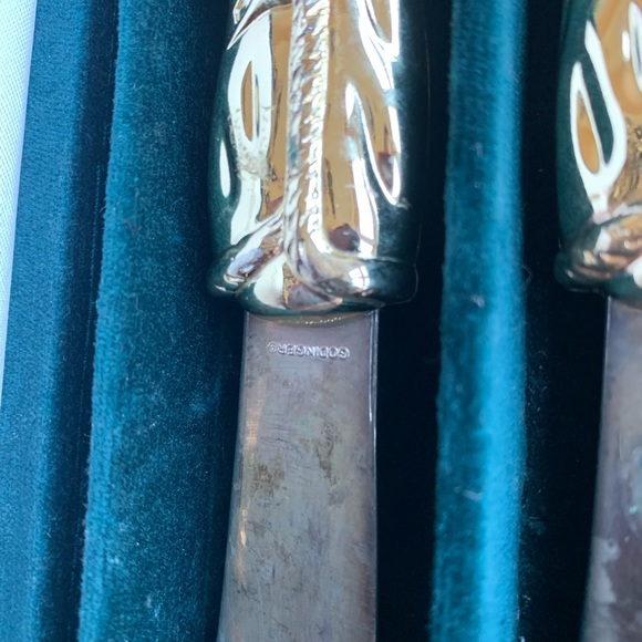 Green velvet box The Bombay Company GODINGER Santa spreader cheese knives - Picture 10 of 11